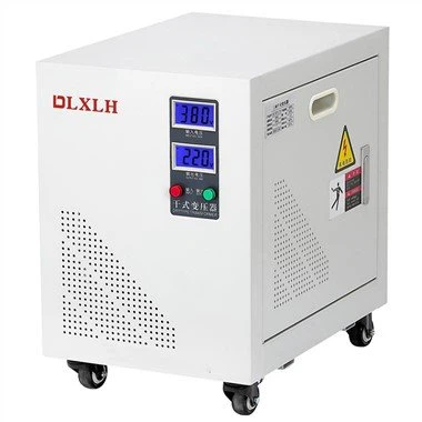 Trei transformatoare de tip coerent